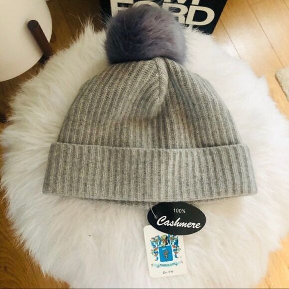 Portolano Cashmere & Faux Fur Pompom Beanie Hat, Gray, One Size, Luxurious, NWT - Picture 6 of 9